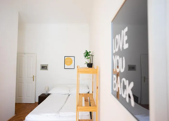 Appartement Spacious Stylish Designed 3 Bedroom Near Naschmarkt And Center